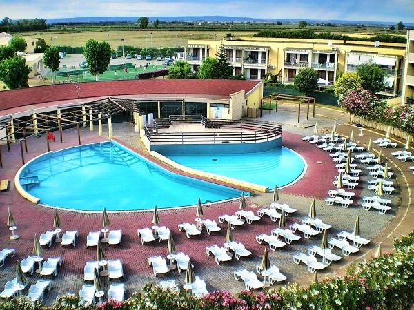 Meta Family Village Cristoforo Travel