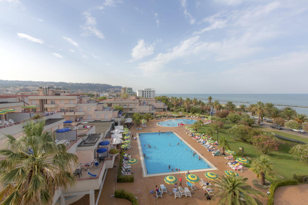 Residence Club Hotel Le Terrazze Cristoforo Travel