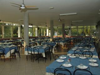 Villaggio Elea Tourland
