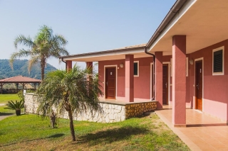 Nelema Bay Arcomagno Resort, Villaggio Club Calabria, Pensione Completa Animazione Mini Club, junior Club, Villaggio Calabria Sport animazione servizio spiaggia, Nelema Resort